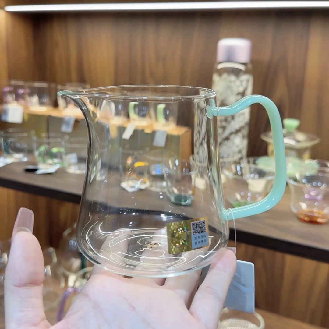 禾器卓然浅玉色。。。。。