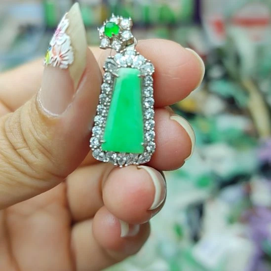 翡翠银S925镶嵌颈饰60