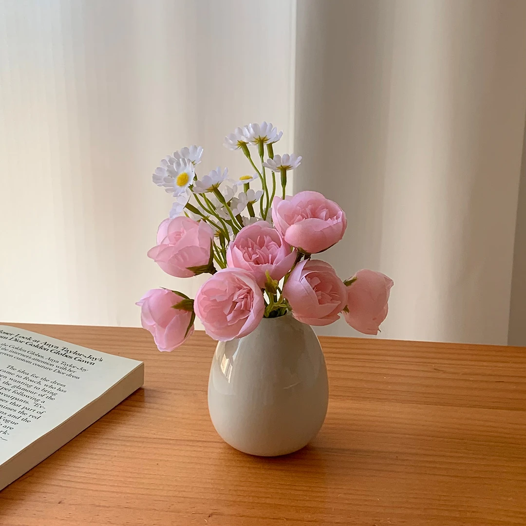 ins风陶瓷花瓶搭配粉色露莲雏菊假花高级感作桌面客厅玄关装饰品