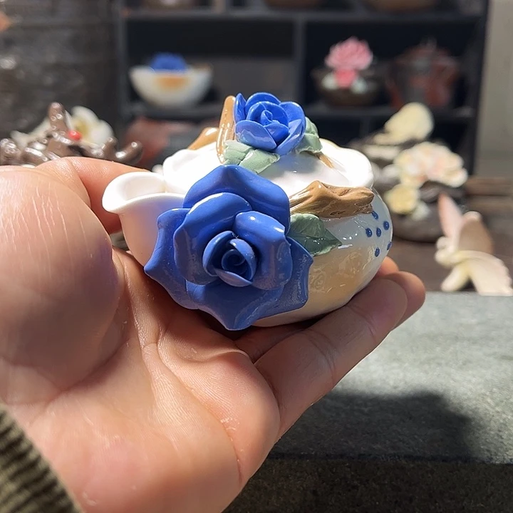 壶蓝色玫瑰宝瓶888888888888888