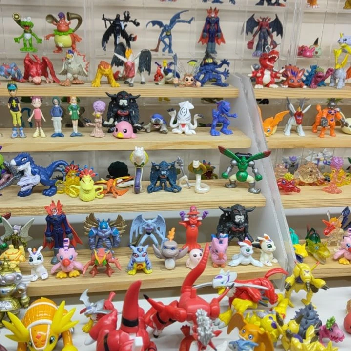 数码宝贝扭蛋模型