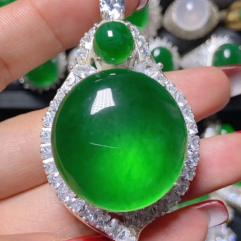 【闪购商品】翡翠颈饰未镶嵌翡翠