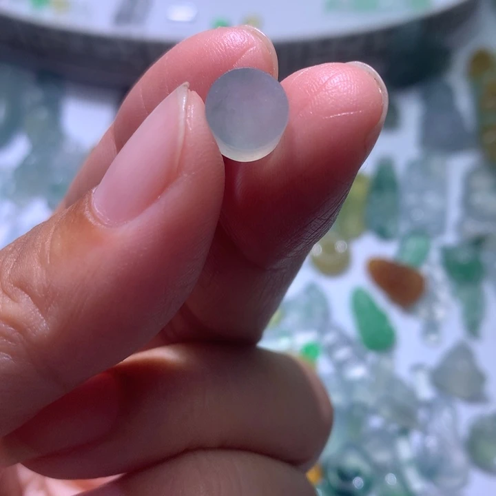 定制翡翠未镶嵌短桶卡8加
