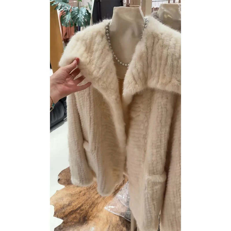 韩版秋冬季新款修身显瘦百搭时尚高级感网红穿搭毛绒绒外套上衣女