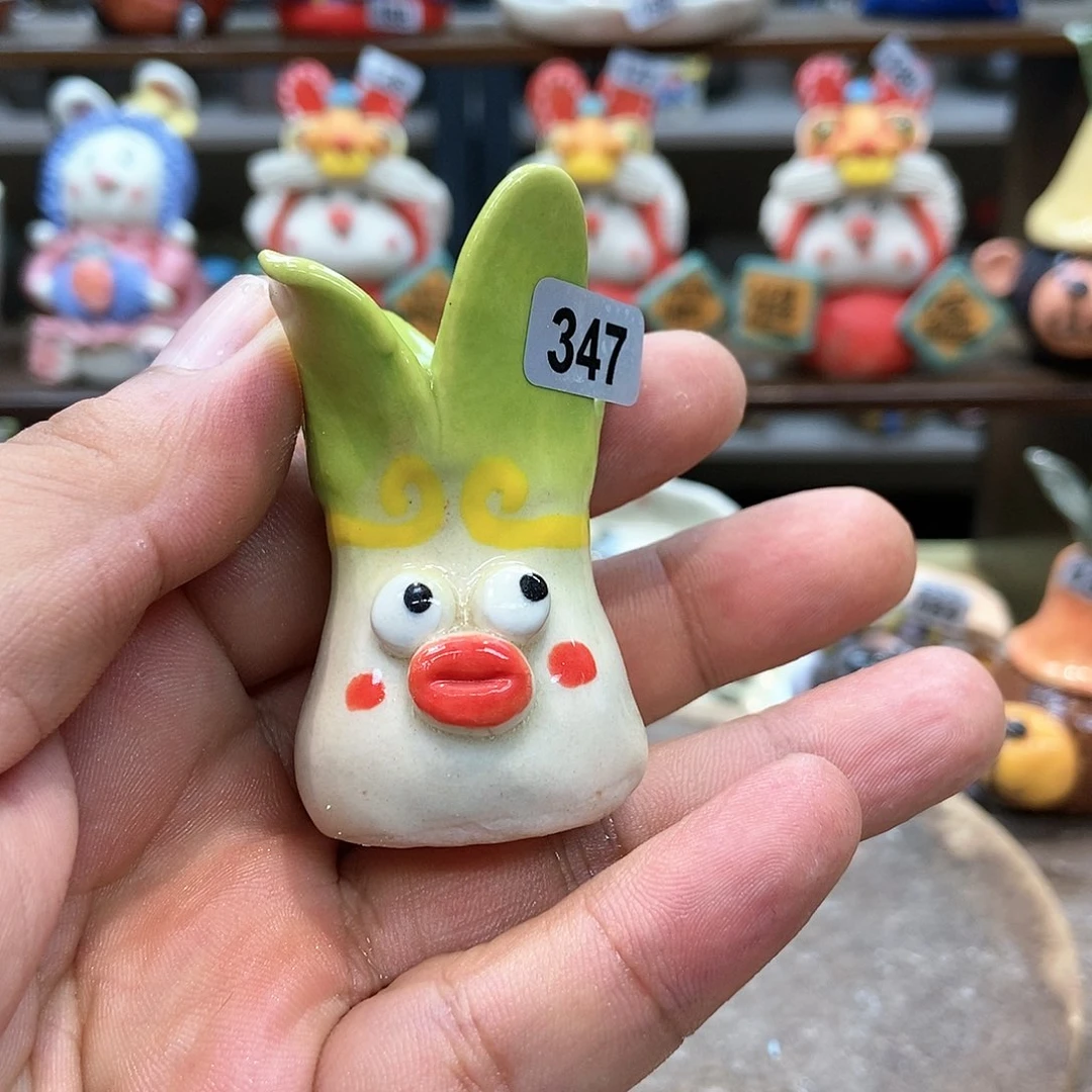 摆件直播间手工抽象陶瓷摆件347