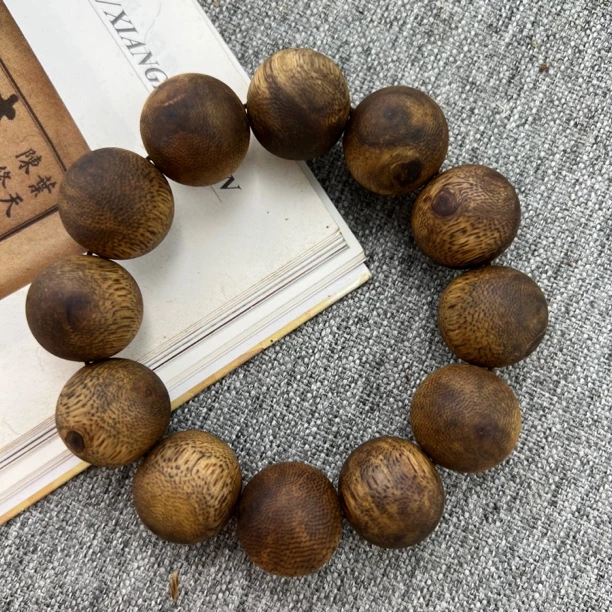 【霸气大圆珠】A003沉香奇楠圆珠单圈20mm沉水浮多样性发货一条