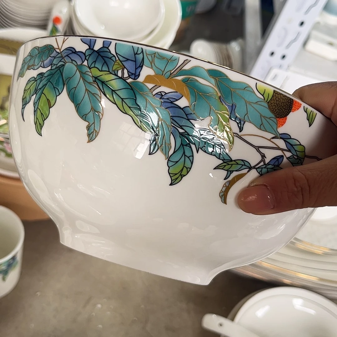 瓷片荔枝八寸汤碗一个