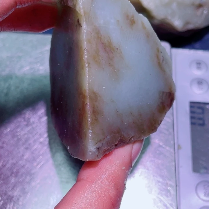 和田玉（糖玉）未镶嵌珠宝半成品