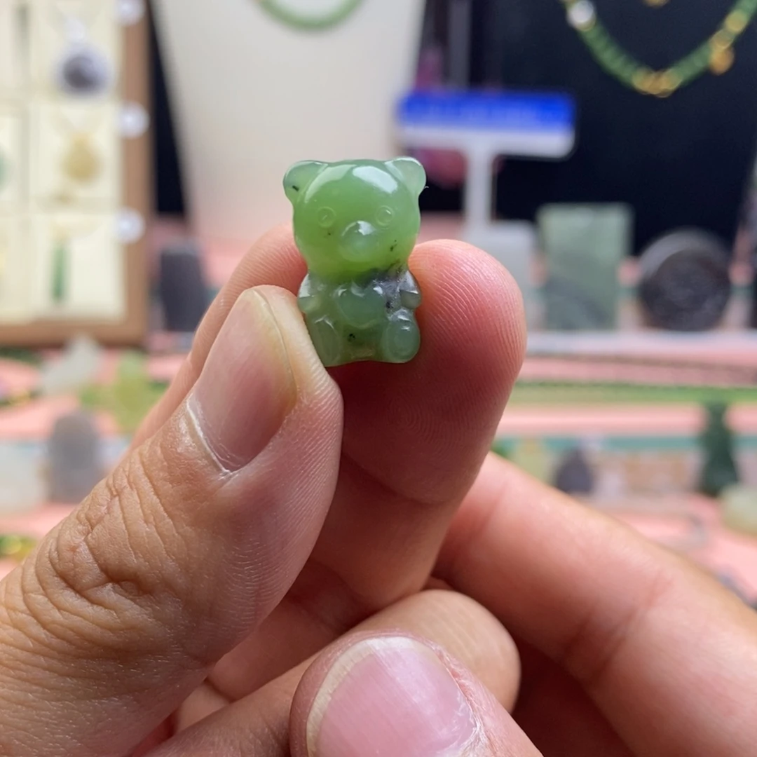 和田玉（碧玉）未镶嵌颈饰