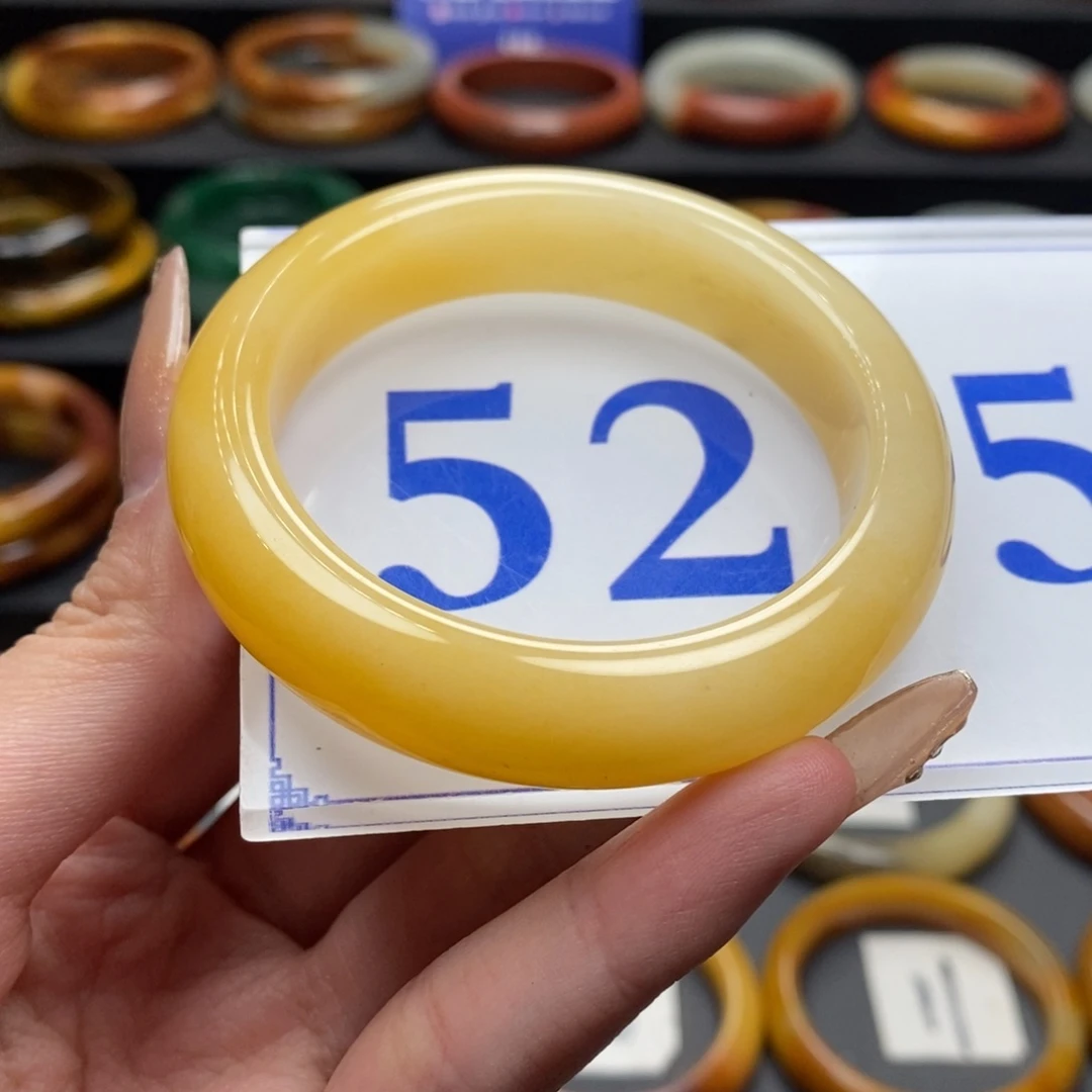 石英质玉（黄龙玉）手镯未镶嵌