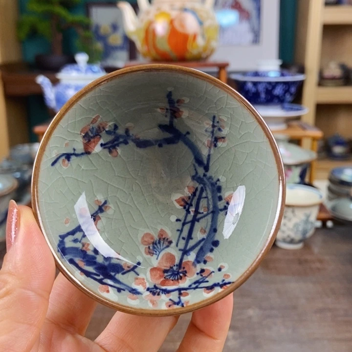 瓷片手工制作工艺精湛等特点为