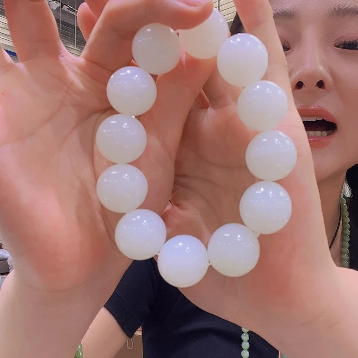 手链未镶嵌和田玉