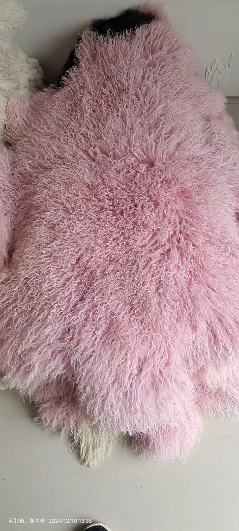 各种风格的染色羊羔毛