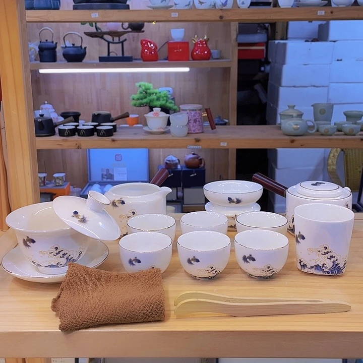鱼跃龙门青花套装
