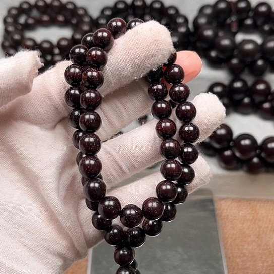 檀香紫檀（小叶紫檀）吾*