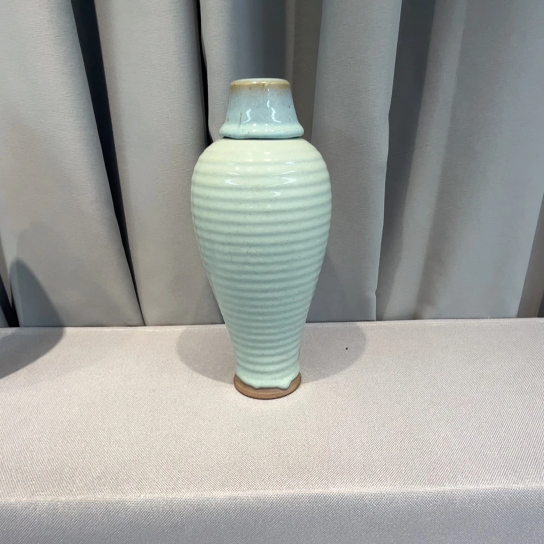 古***瓷摆件陶瓷制品钧瓷梅瓶