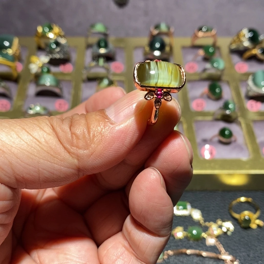 和田玉（碧玉）戒指未镶嵌