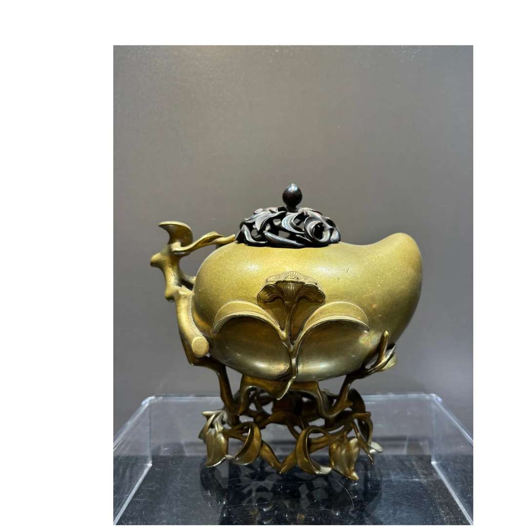 【7月24日古董拍卖预展】6305 清 铜铸寿桃形香薰