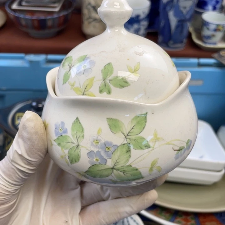 陶他家瓷器真美…开播了