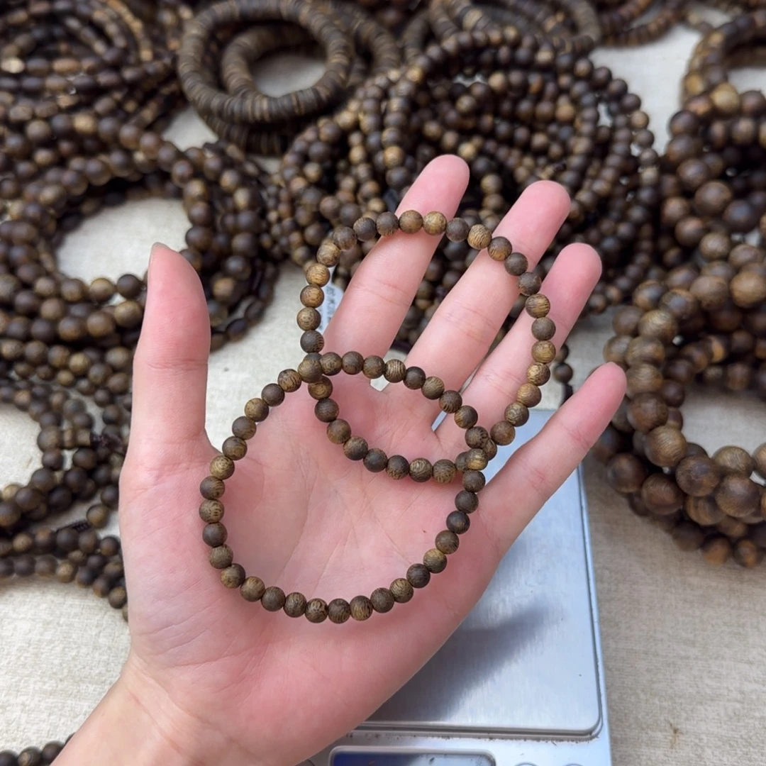 沉香碎屑沉香+卡5圆珠单圈多样性发一