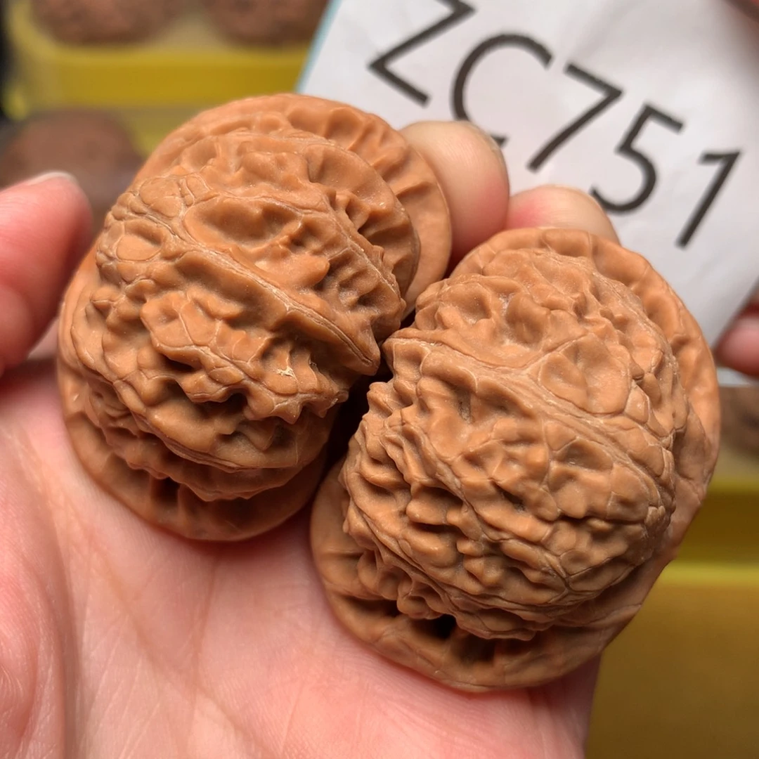 文玩核桃把件肉球宫灯42