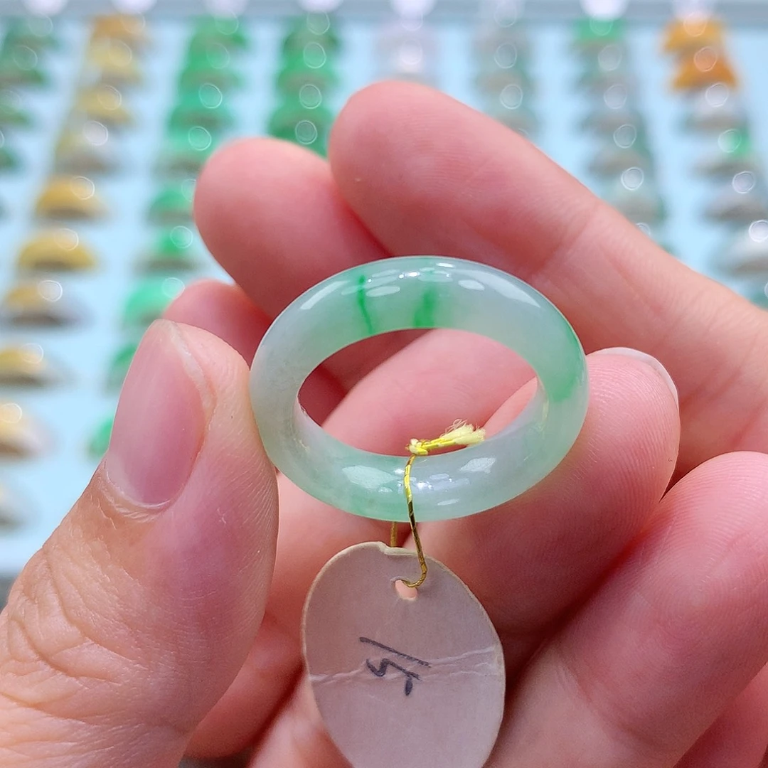 未镶嵌戒指翡翠ღ****:15圈