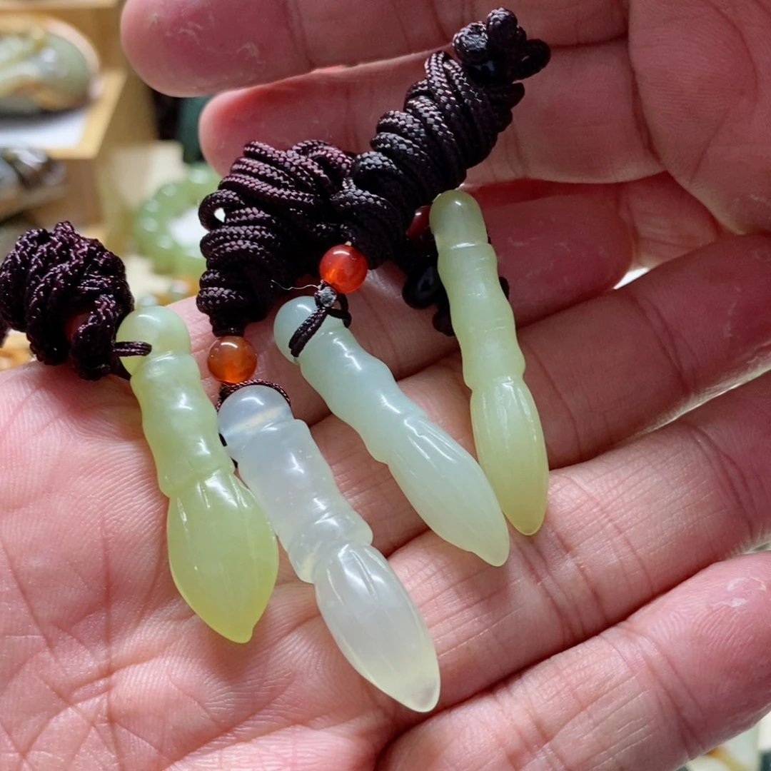 未镶嵌蛇纹石玉毛笔随机发