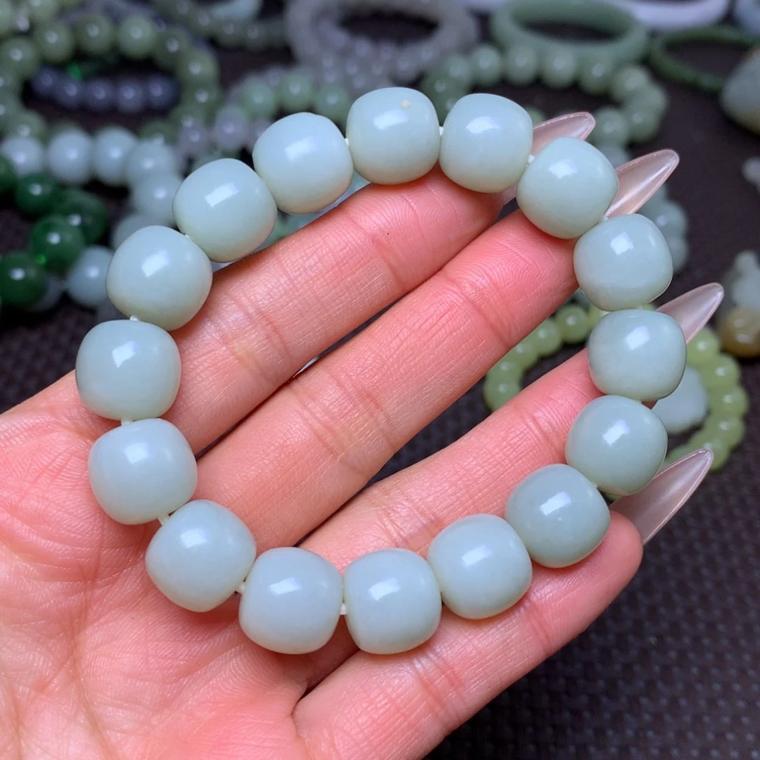 未镶嵌手串和田玉卡13