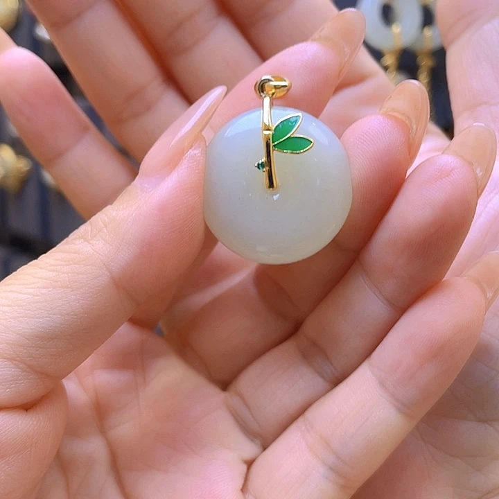 颈饰银S925镀金镶嵌和田玉