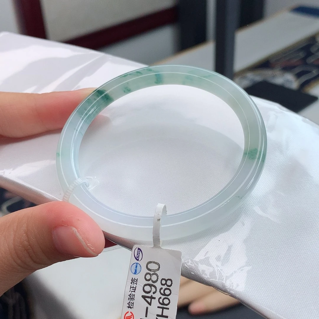 翡翠手镯未镶嵌19号