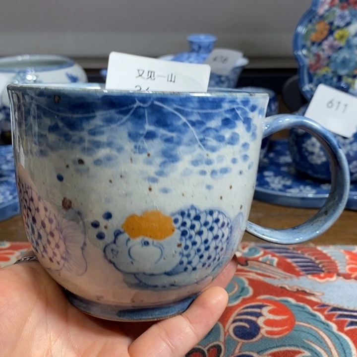 青花瓷景德镇手绘小鱼粗陶水杯