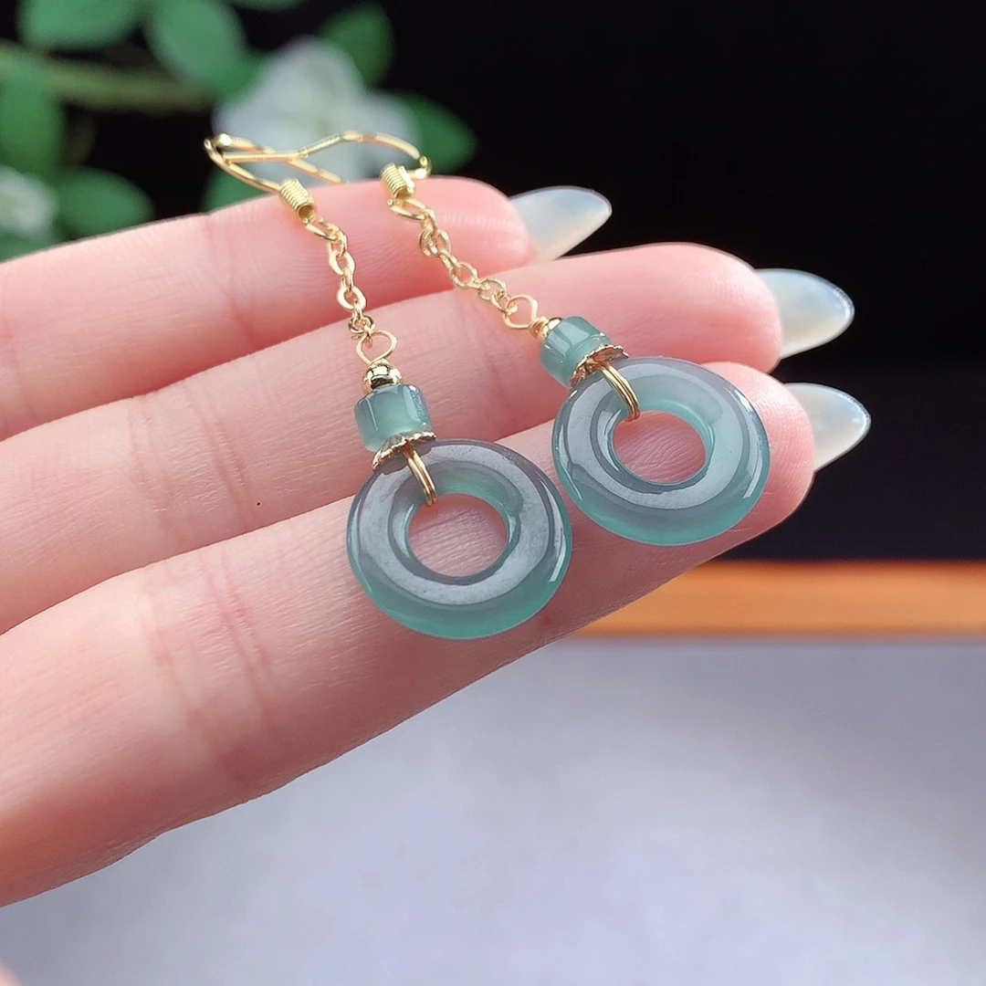 未镶嵌手镯（圆镯）翡翠