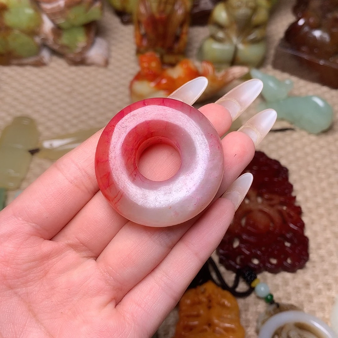 未镶嵌蛇纹石玉颈饰