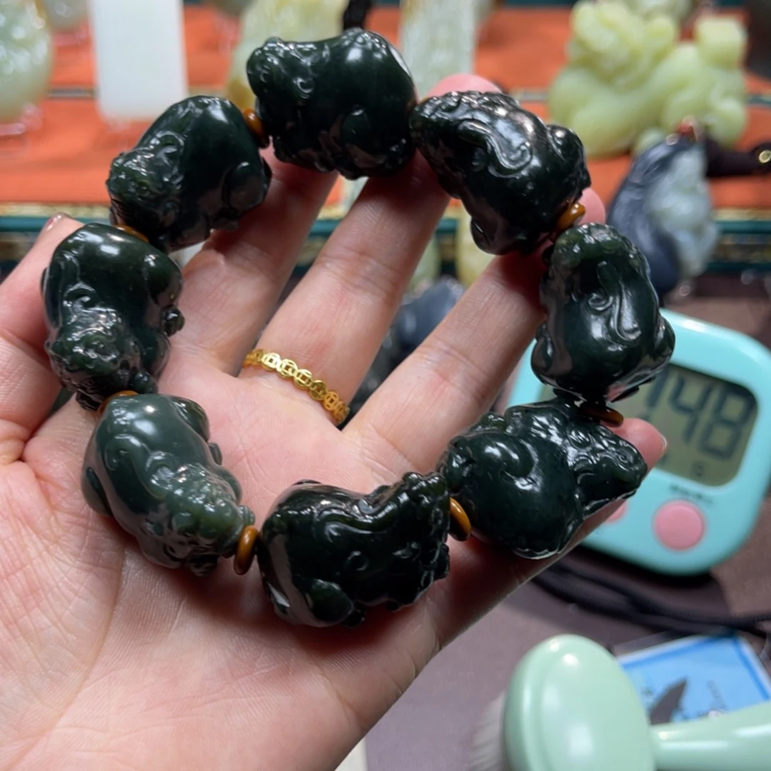 和田玉挂件未镶嵌C****生