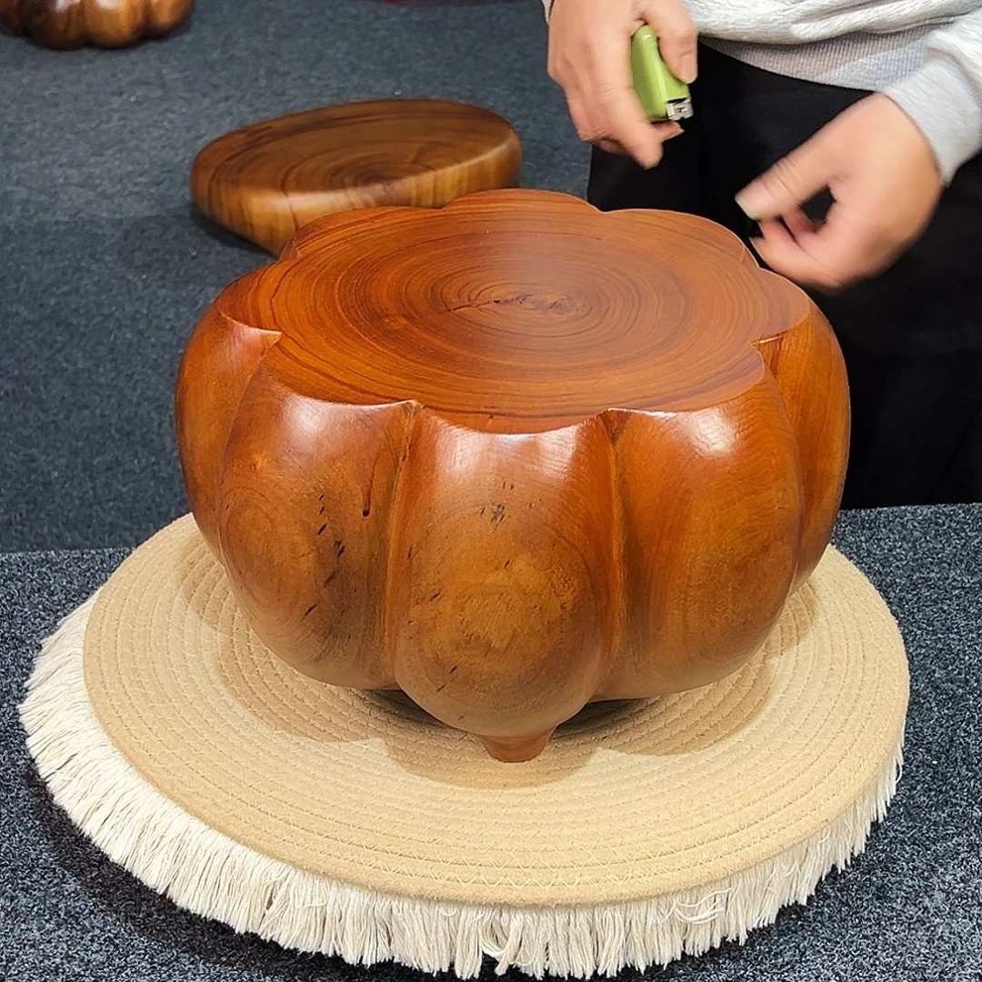 薛***刚号香樟木尺寸：34-34-20cm