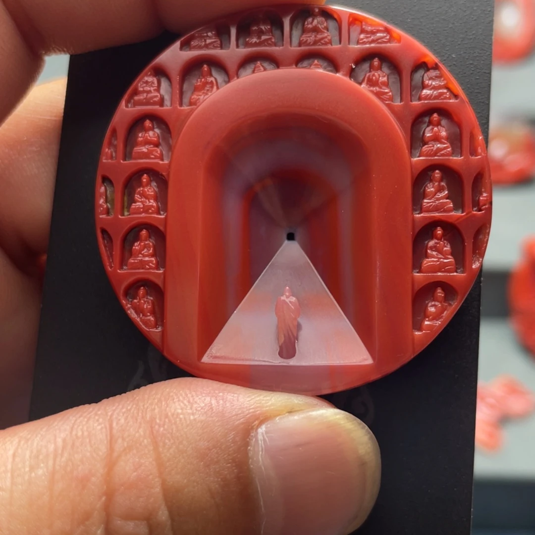 【闪购商品】南红玛瑙挂件未镶嵌渡**己