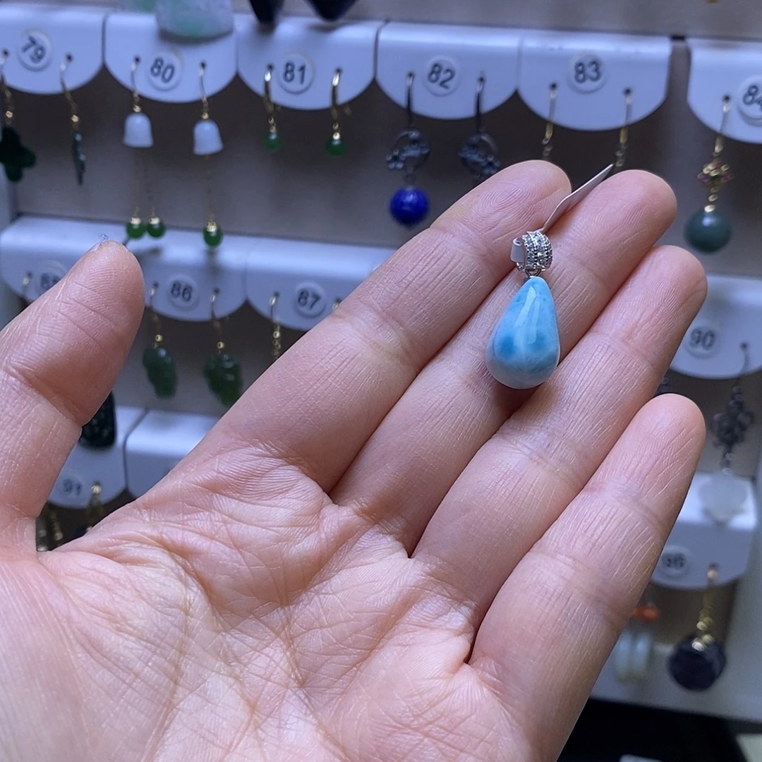 针钠钙石（海纹石）银S925镶嵌颈饰