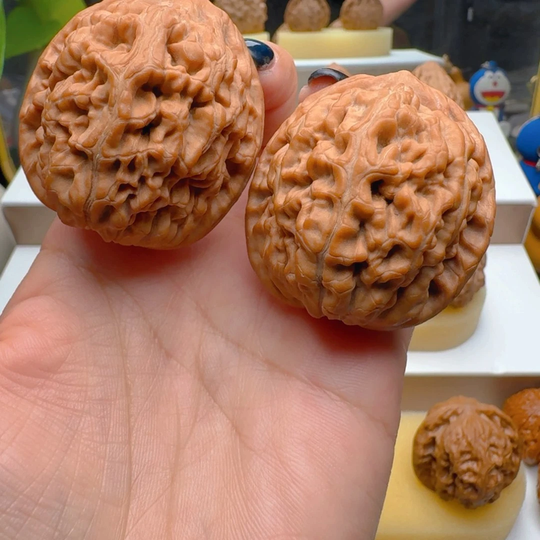 把件核桃41尺寸莲花