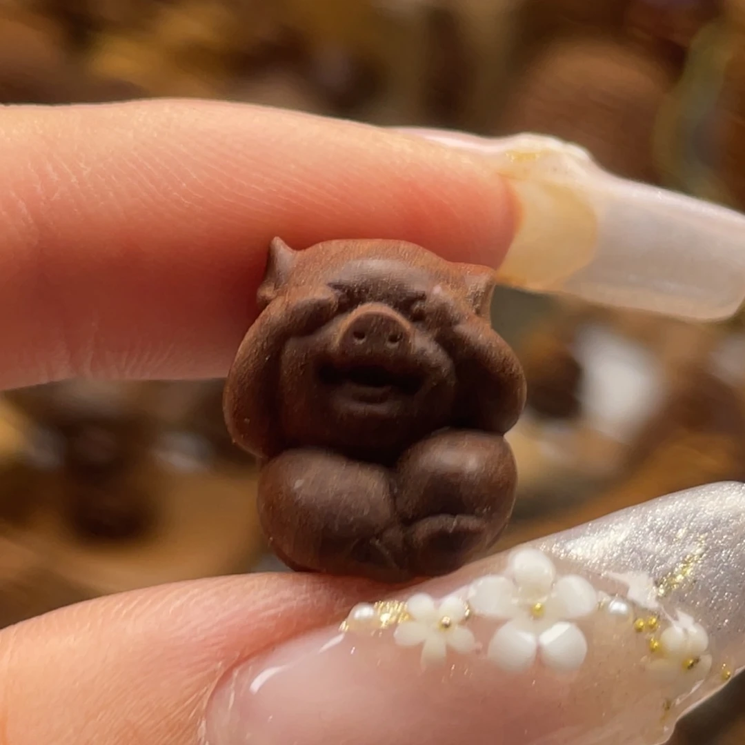 檀香木猪不看老山檀香