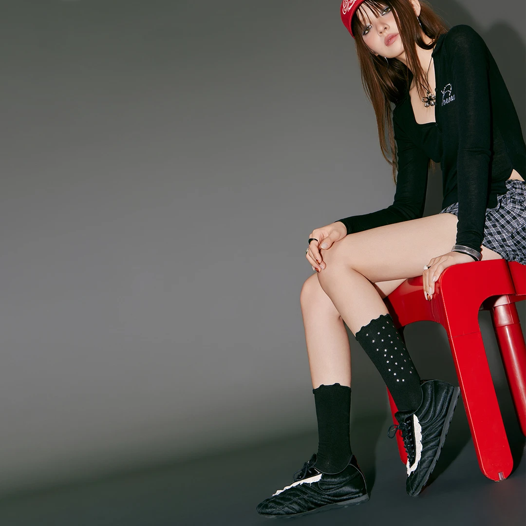 CHUU春季女装星星烫时尚感木耳边韩系穿搭搭配适用精致感袜子