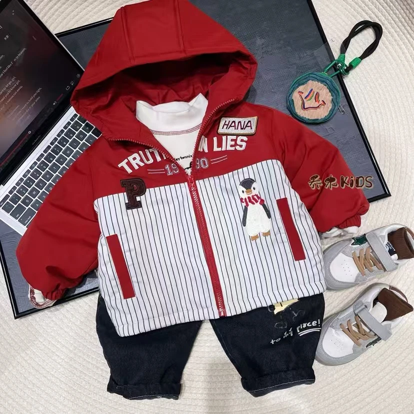 乔木秋冬条纹拼色企鹅外套