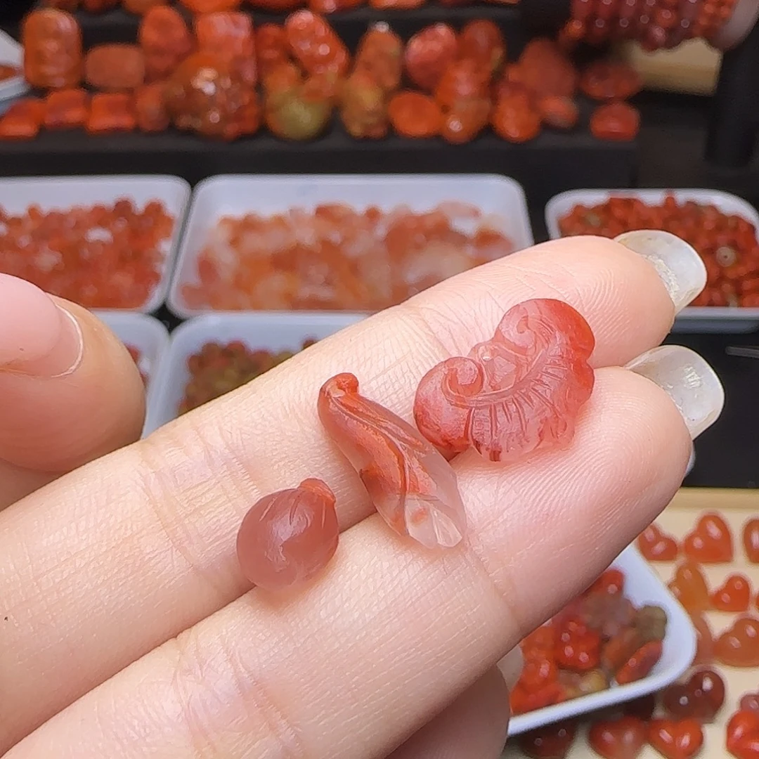 南红玛瑙未镶嵌吊坠(不含链)