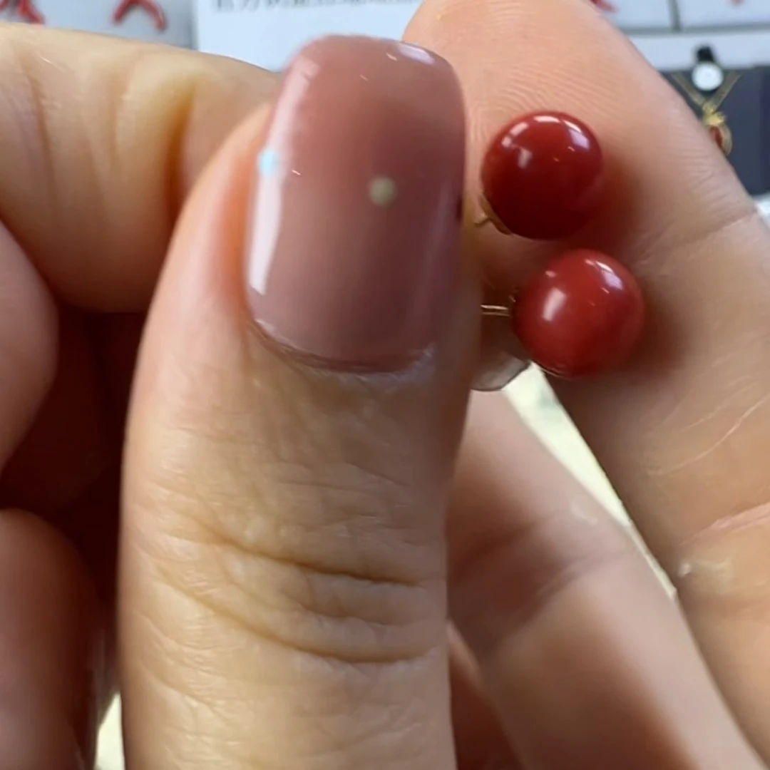 直播间红珊瑚耳饰