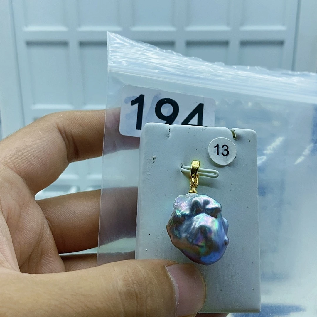 淡水珍珠合金颈饰