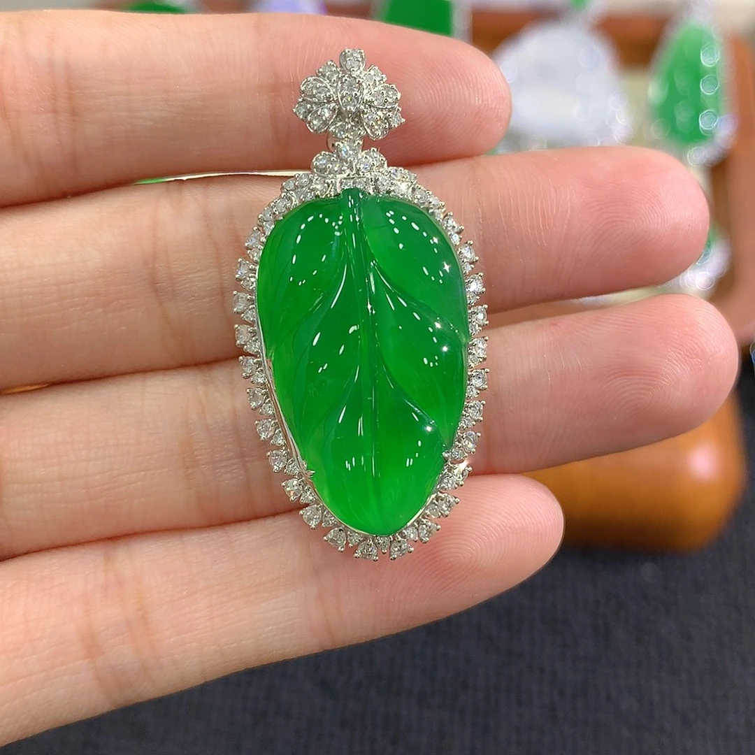 【闪购商品】翡翠18K金镶嵌吊坠(不含链)叶子