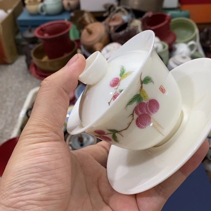 陶瓷艺术品及陶瓷壶壶