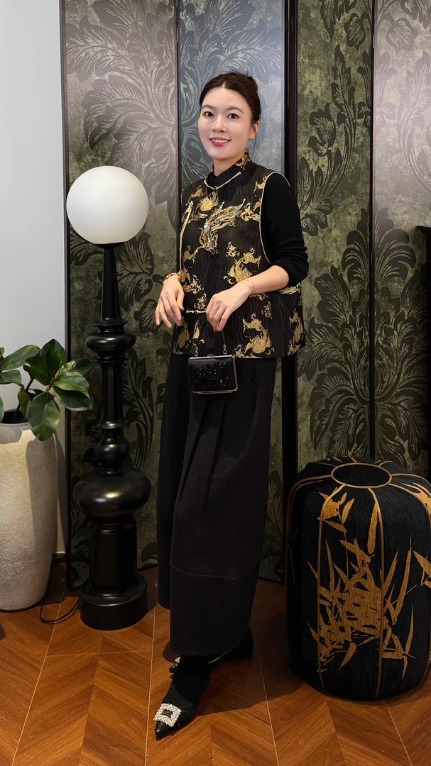 曼辰manchenh"金鳞戏水"手工坊上久楷名家宋锦手工法绣高定马甲