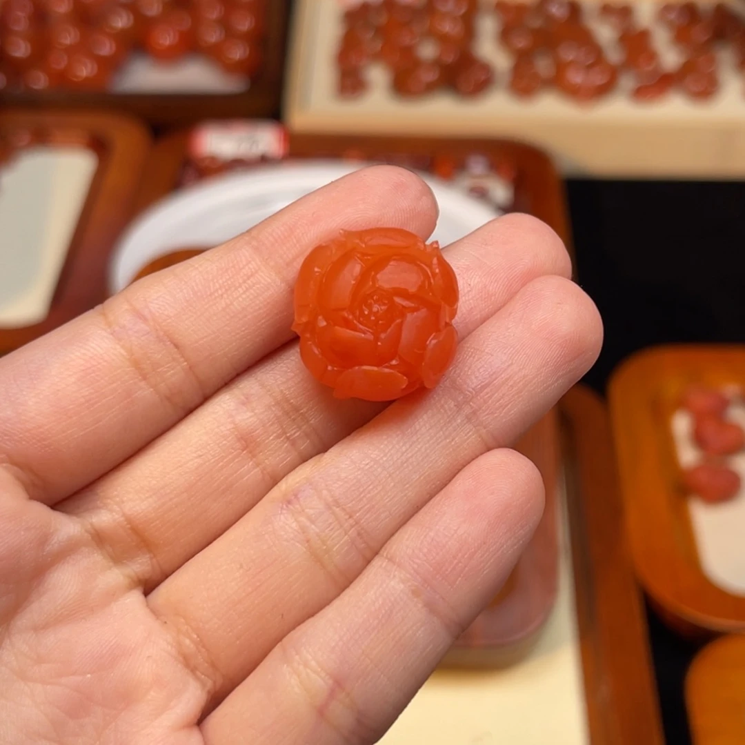 秀***中南红玛瑙未镶嵌吊坠(不含链)