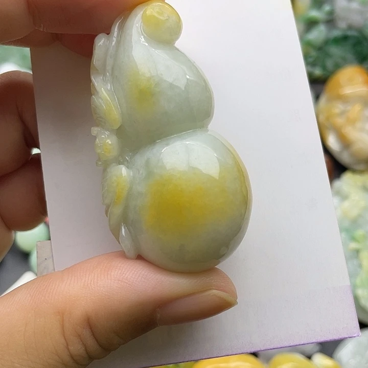 翡翠未镶嵌颈饰天然翡翠