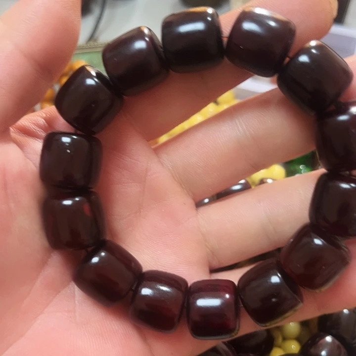 大叶紫檀（黑酸枝木类）